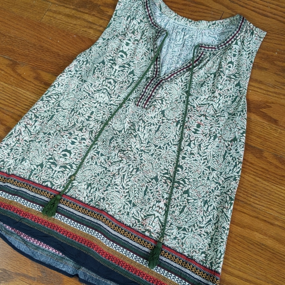 Daniel Rain sleeveless top